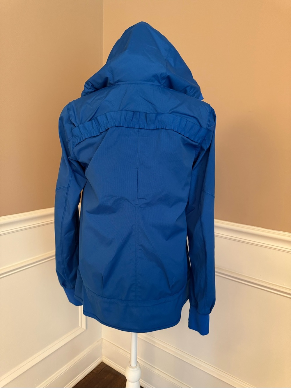 NWT Lululemon RUN:Bandit Jacket Blue Size 8 Running Athletic Lightweight - Picture 11 of 13